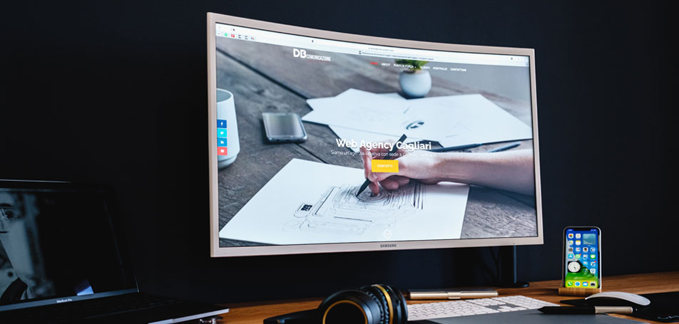 4 Reasons Why You Need Strong Visuals on Your eCommerce Website